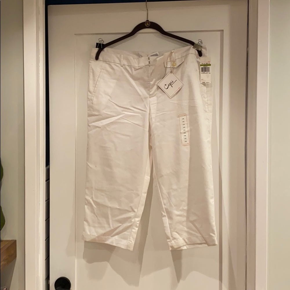 Dockers capri